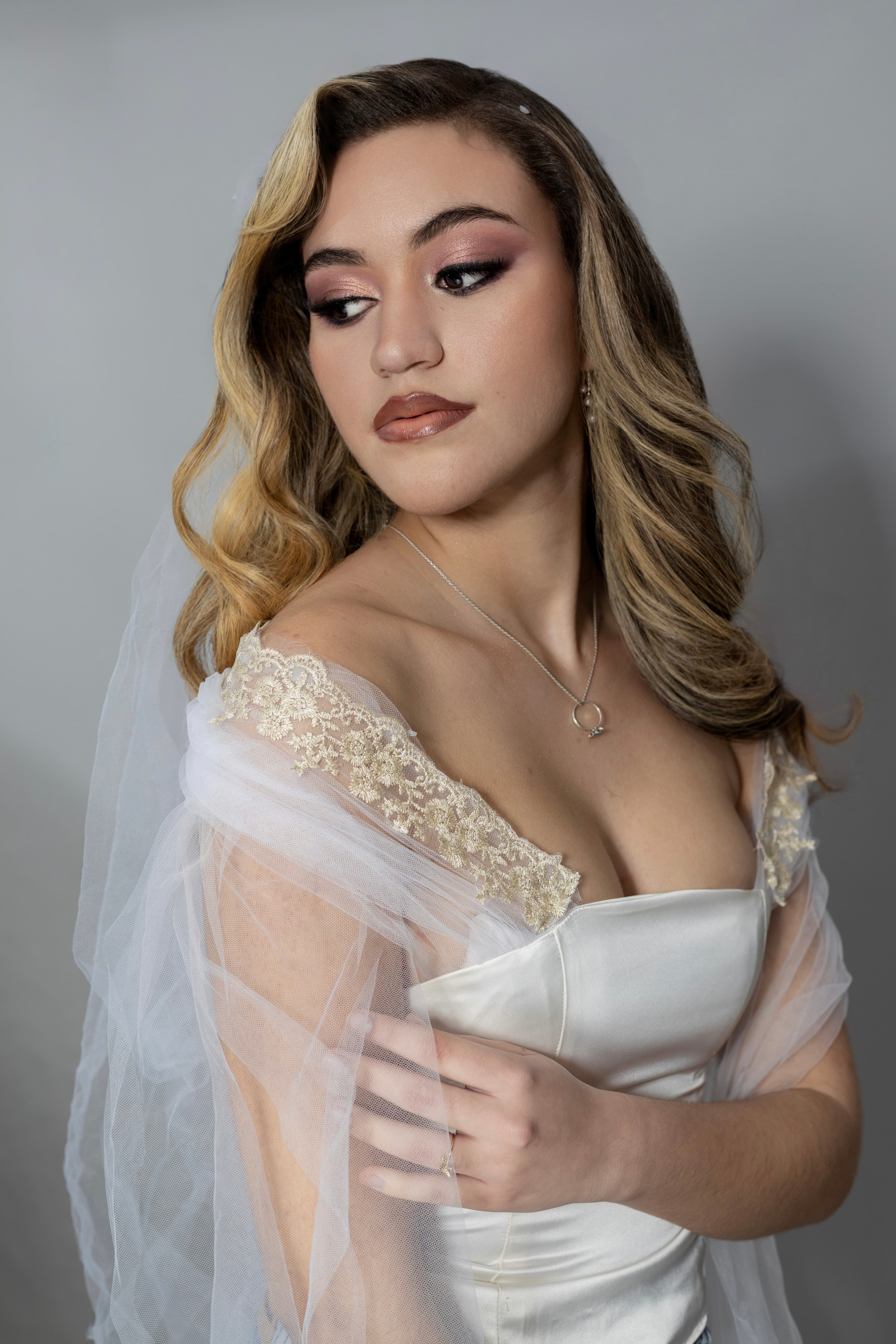 Brides